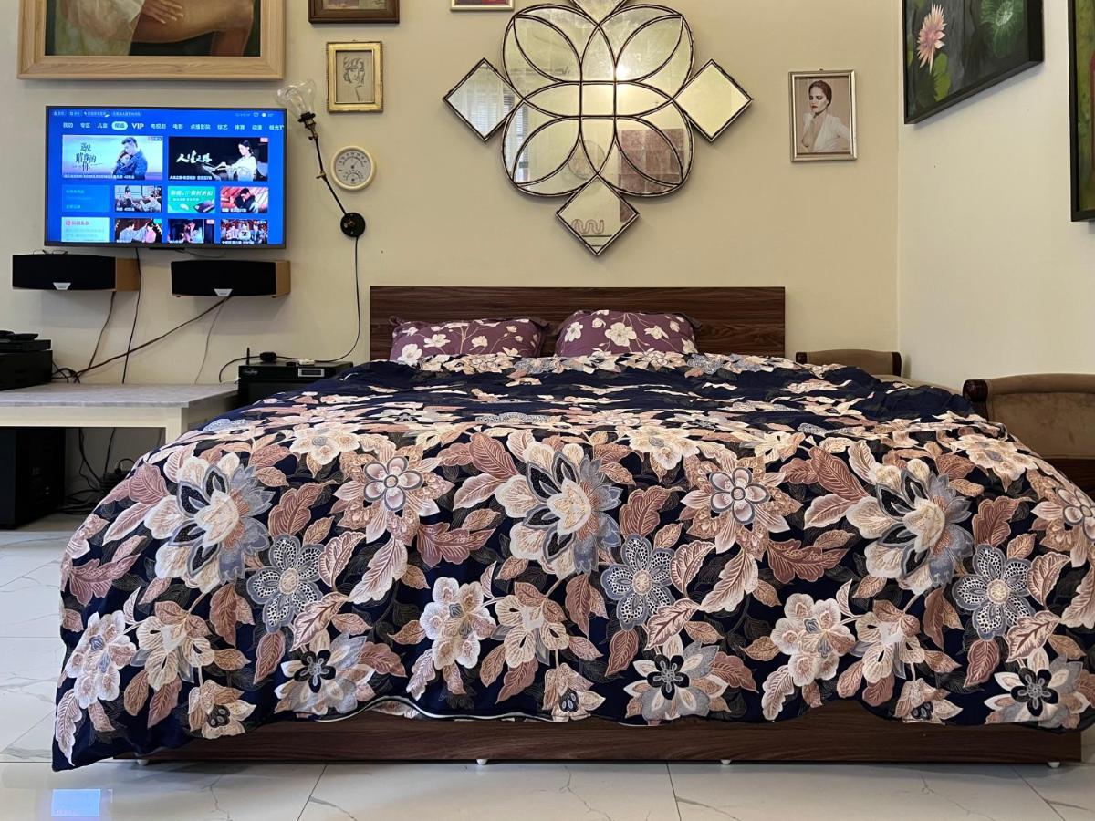 The First Ba Trieu Ha Noi Bed & Breakfast Hanoi Exterior photo