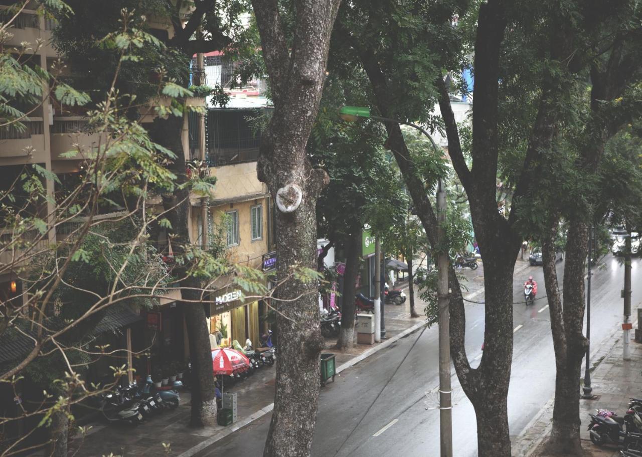 The First Ba Trieu Ha Noi Bed & Breakfast Hanoi Exterior photo